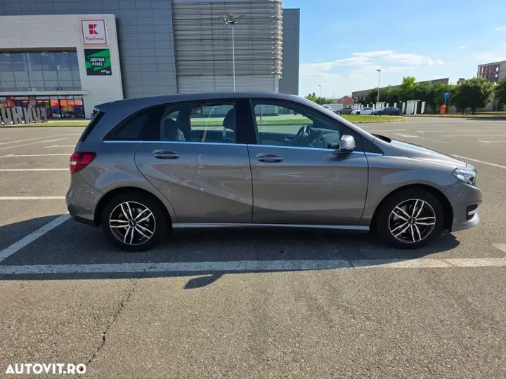 Mercedes-Benz B 200 W246 d 7G-DCT