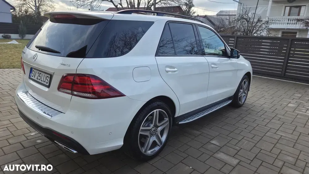 Mercedes-Benz GLE 350 d 4MATIC — imagine 2