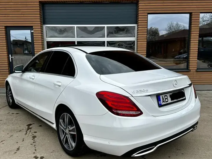 Mercedes-Benz C W205 220 d 9G-TRONIC Exclusive