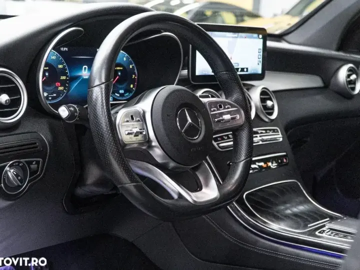 Mercedes-Benz GLC Coupe 300 4Matic 9G-TRONIC AMG Line Plus