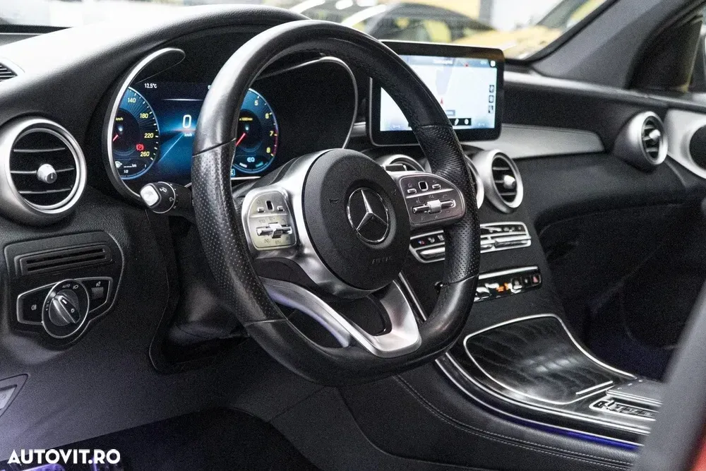 Mercedes-Benz GLC Coupe 300 4Matic 9G-TRONIC AMG Line Plus — imagine 6