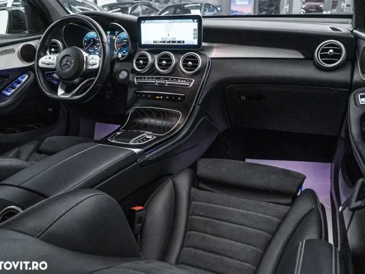 Mercedes-Benz GLC Coupe 300 4Matic 9G-TRONIC AMG Line Plus
