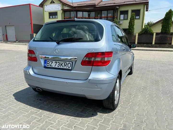 Mercedes-Benz B 200 W245
