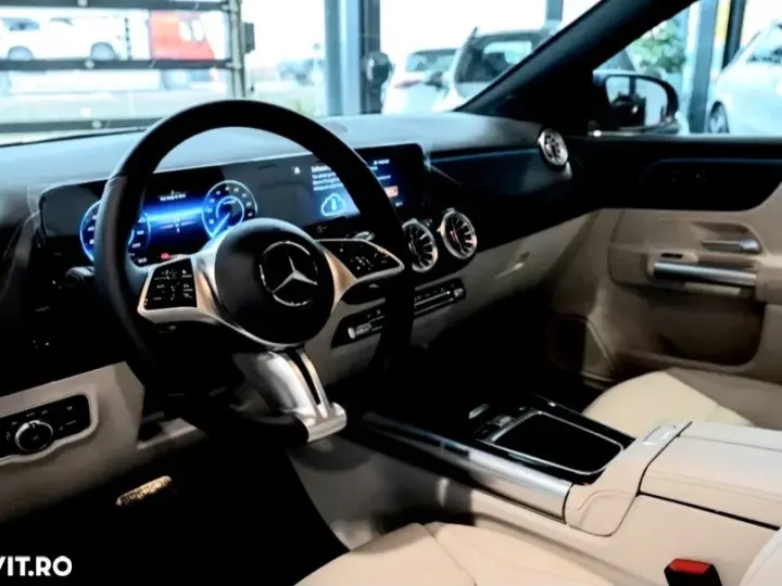 Mercedes-Benz EQA 250