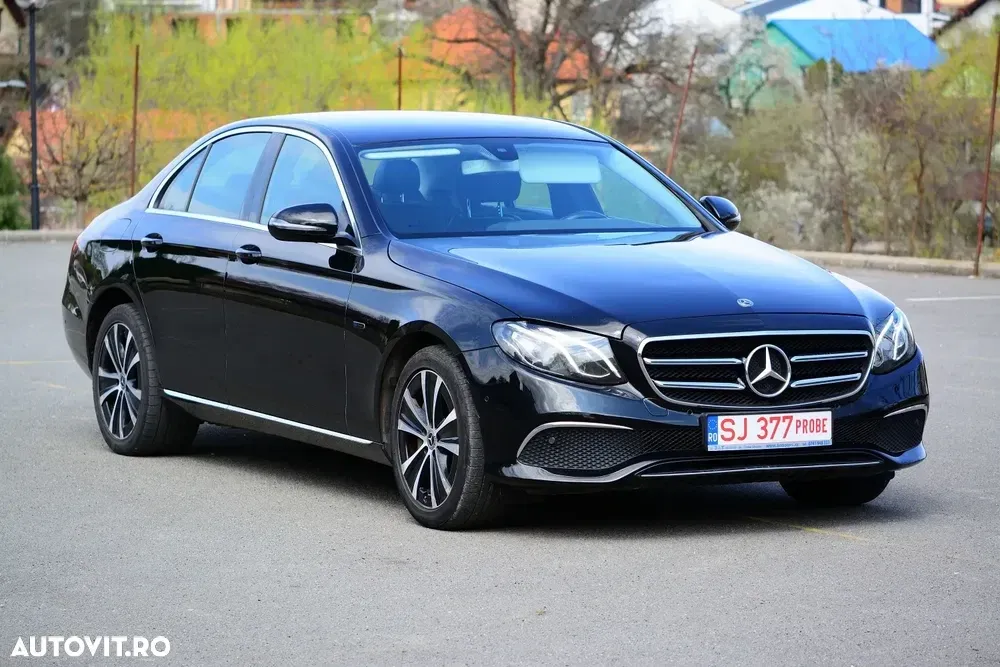Mercedes-Benz E W213 300 de 9G-TRONIC — imagine 2