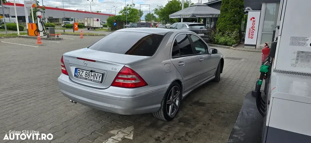Mercedes-Benz C W203 — imagine 2