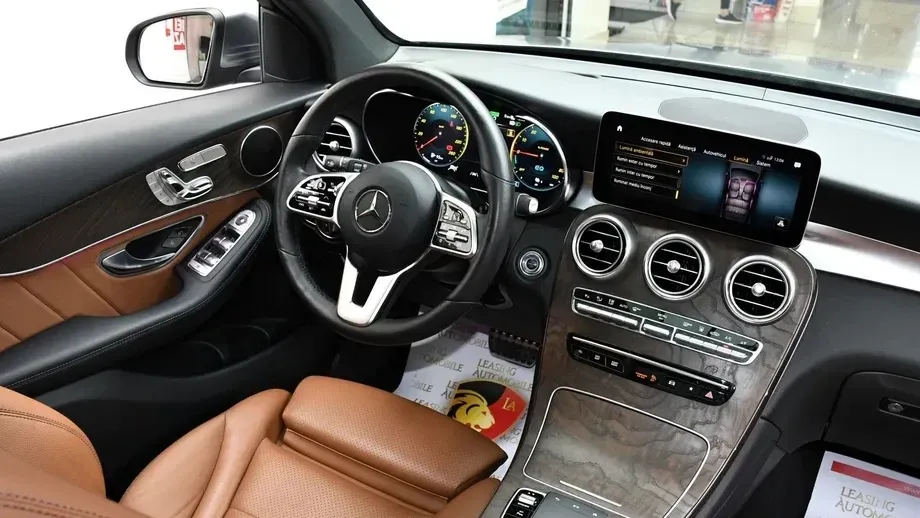 Mercedes-Benz GLC X253 300 e 4Matic 9G-TRONIC — imagine 2