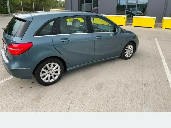 Mercedes-Benz B 200 W246 CDI BlueEfficiency
