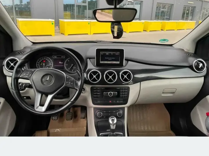Mercedes-Benz B 200 W246 CDI BlueEfficiency