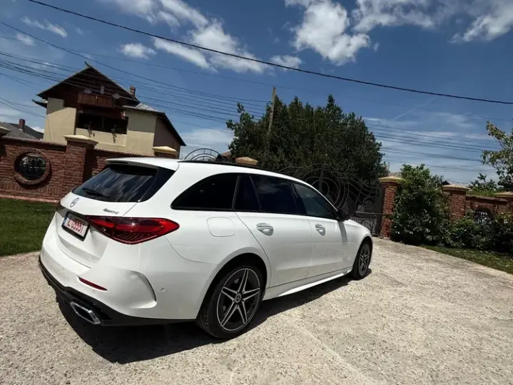 Mercedes-Benz C W206 300 de 4MATIC 9G-TRONIC AMG Line