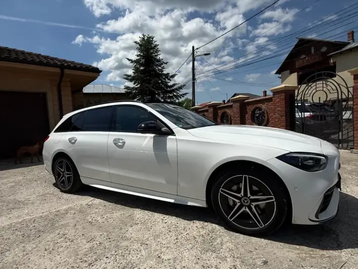 Mercedes-Benz C W206 300 de 4MATIC 9G-TRONIC AMG Line
