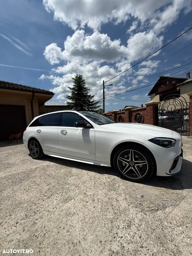 Mercedes-Benz C W206 300 de 4MATIC 9G-TRONIC AMG Line — imagine 5