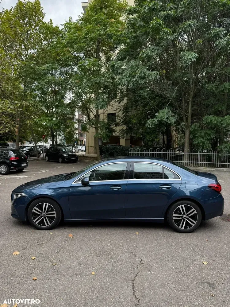 Mercedes-Benz A 220 d 8G-DCT — imagine 3