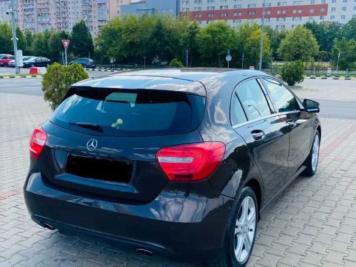 Mercedes-Benz A 200 W176