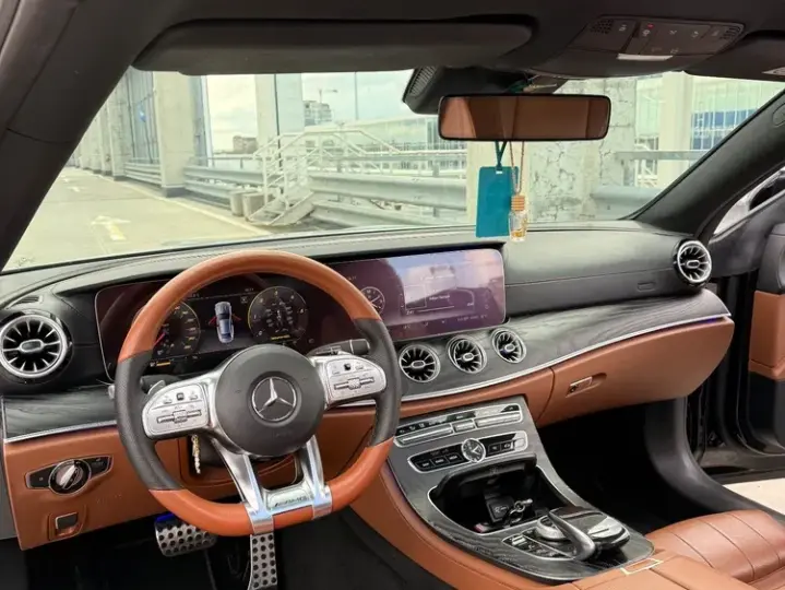 Mercedes-Benz E W213 220 d MHEV 4MATIC Aut.
