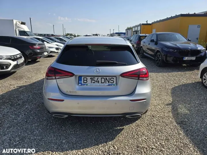 Mercedes-Benz A 200