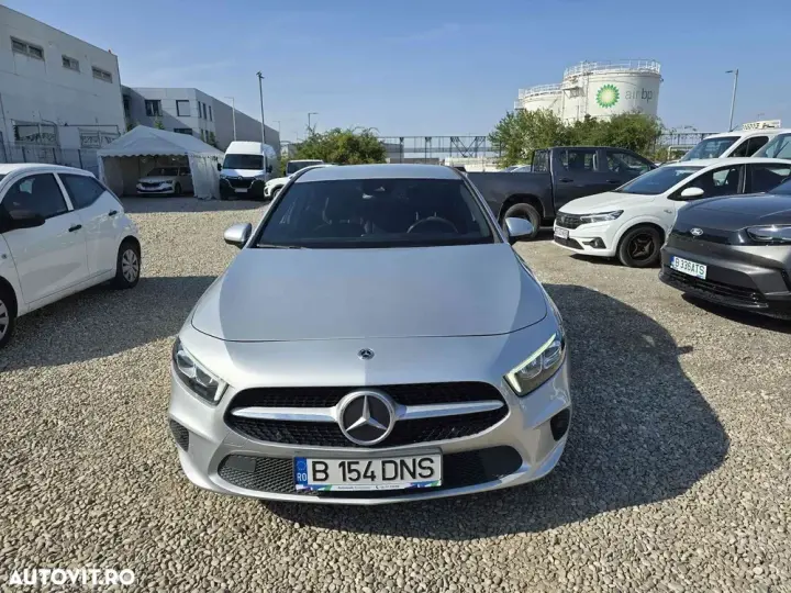 Mercedes-Benz A 200