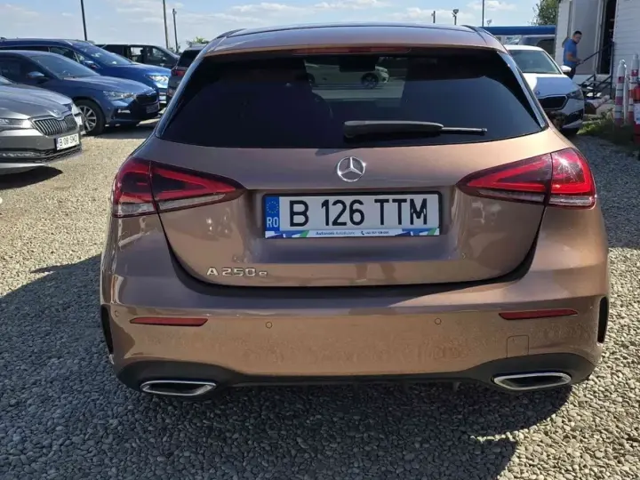 Mercedes-Benz A 250