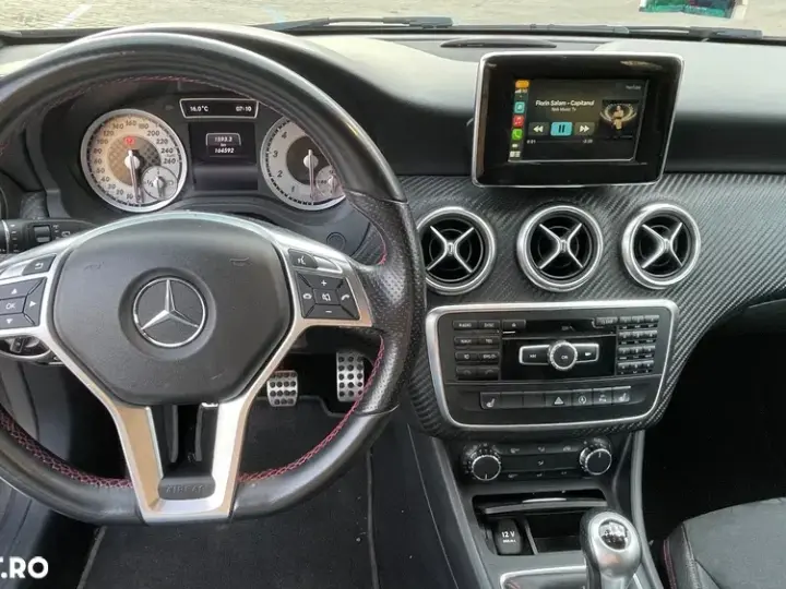 Mercedes-Benz A 180 W176 Standard