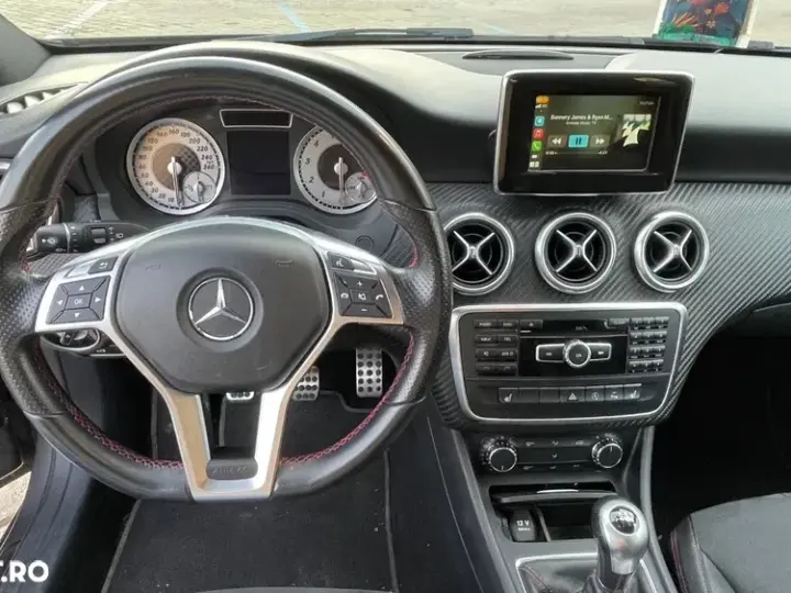 Mercedes-Benz A 180 W176 Standard