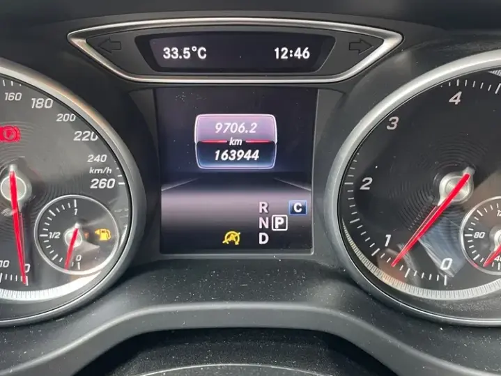 Mercedes-Benz CLA 220 C117