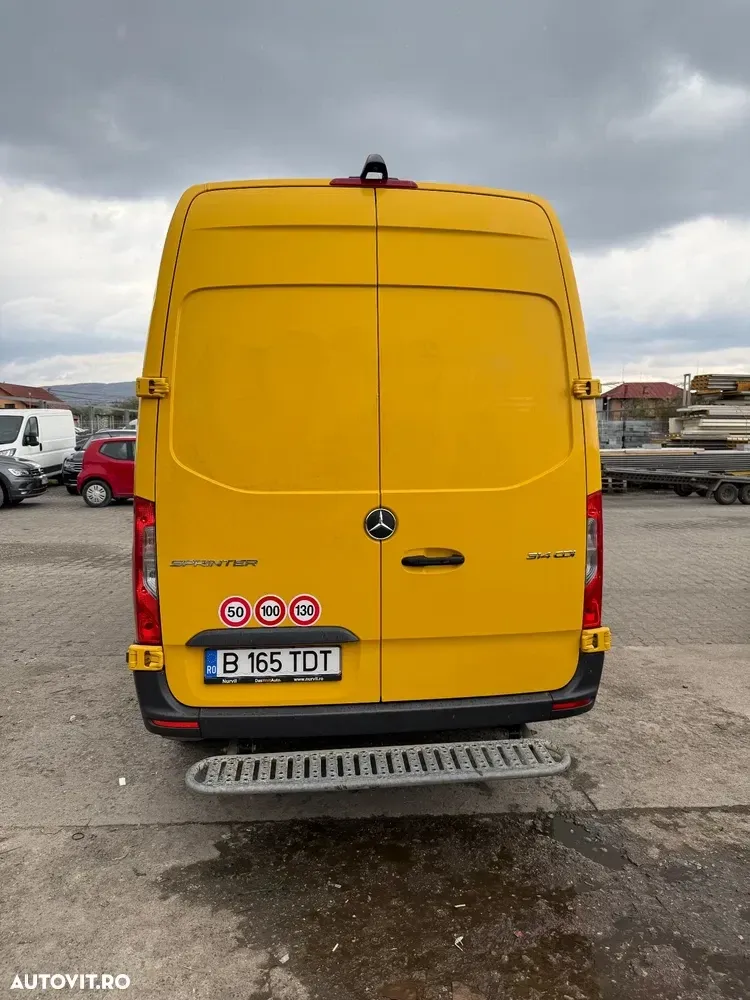 Mercedes-Benz Sprinter — imagine 3