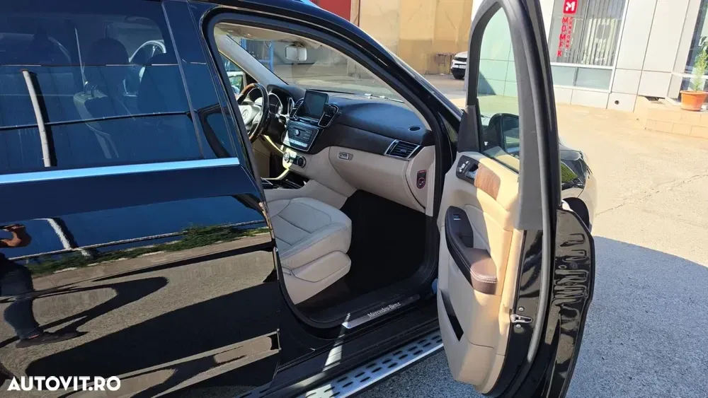 Mercedes-Benz GLE — imagine 3