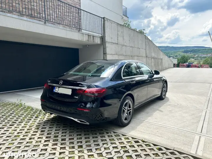 Mercedes-Benz E W213 300 9G-TRONIC AMG Line