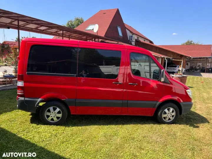 Mercedes-Benz Sprinter 906.213