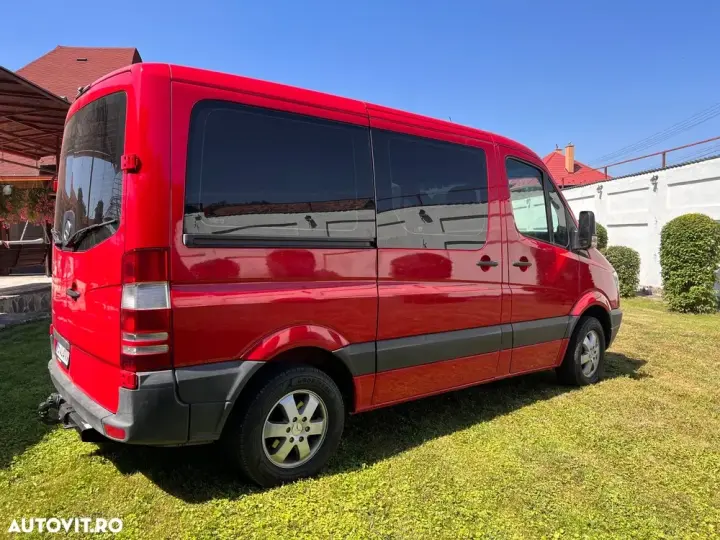 Mercedes-Benz Sprinter 906.213