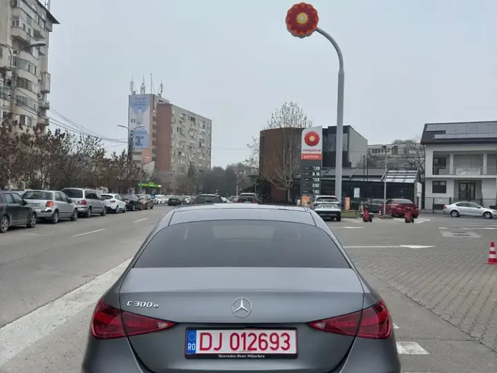 Mercedes-Benz C