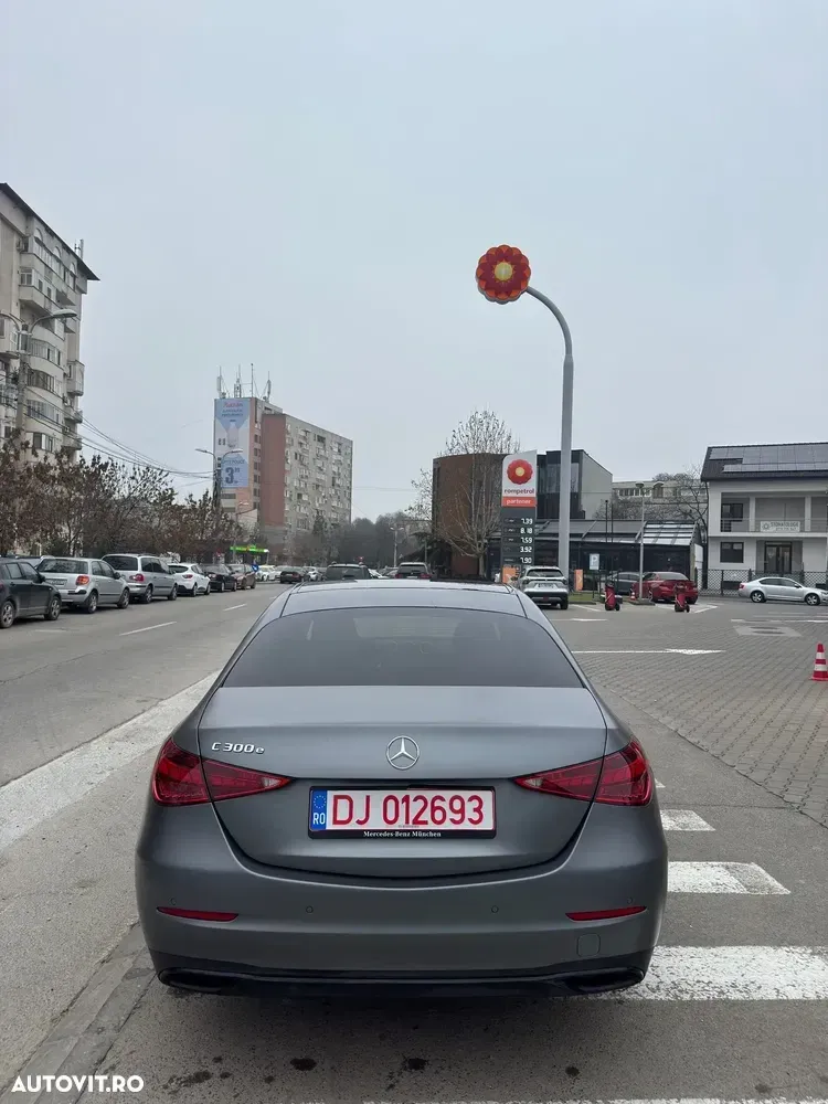 Mercedes-Benz C — imagine 2