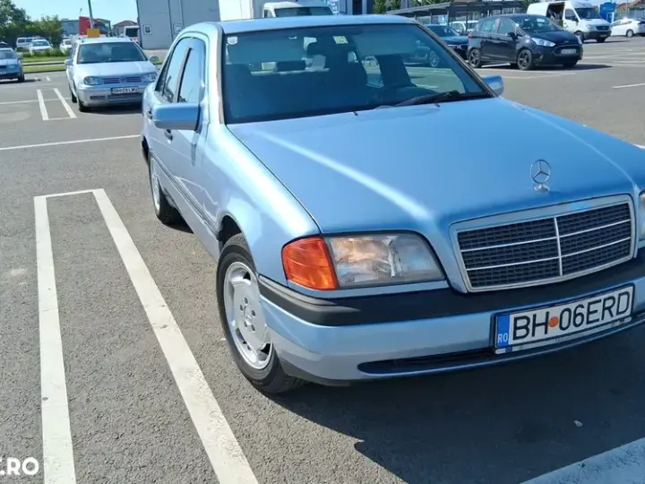 Mercedes-Benz C W202