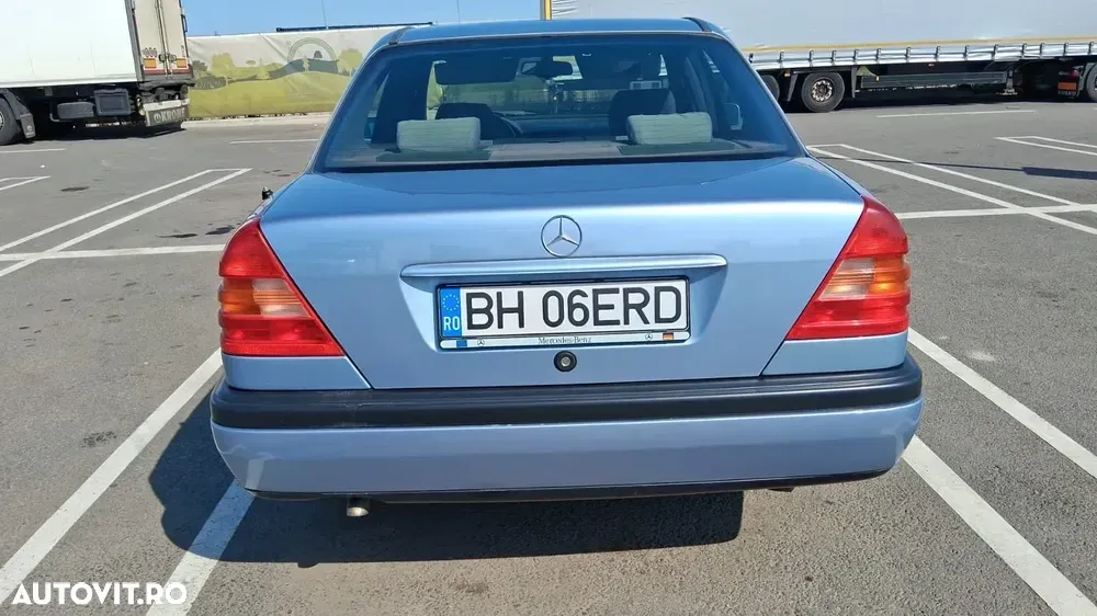 Mercedes-Benz C W202 — imagine 6