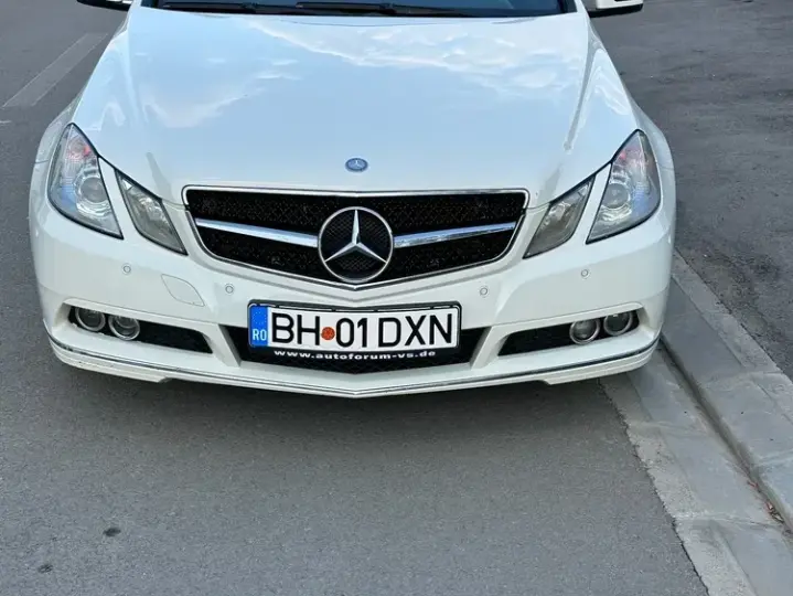 Mercedes-Benz E