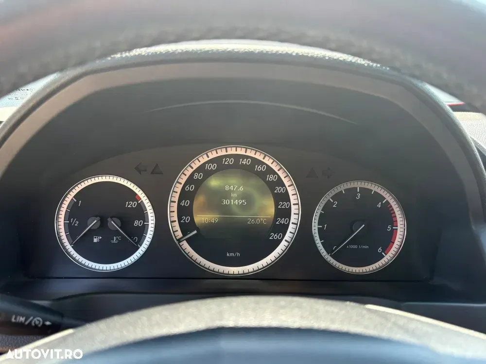 Mercedes-Benz C 200 CDI DPF BlueEFFICIENCY — imagine 3