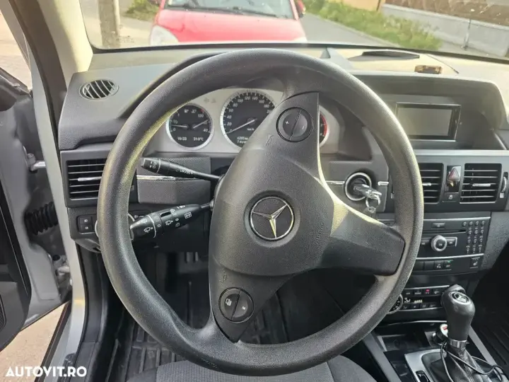 Mercedes-Benz GLK 250 CDI DPF 4Matic BlueEFFICIENCY 7G-TRONIC