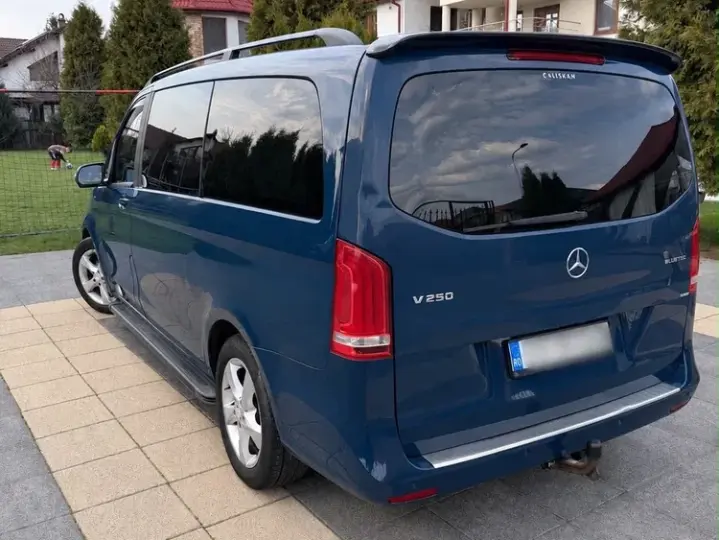 Mercedes-Benz V 250 d kompakt 7G-TRONIC SCORE