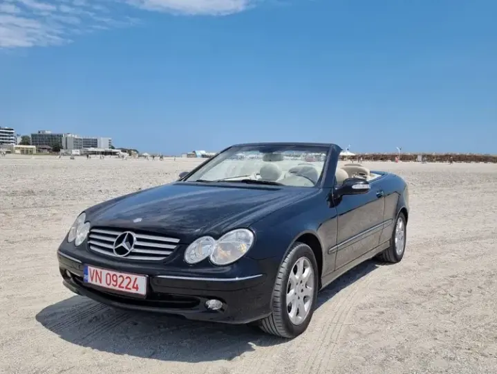Mercedes-Benz CLK C209
