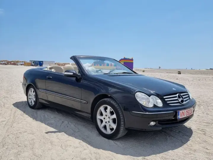 Mercedes-Benz CLK C209