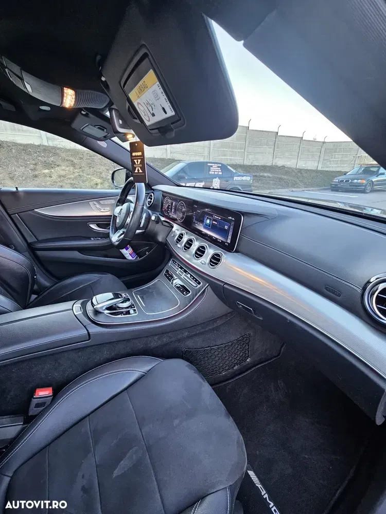 Mercedes-Benz E 220 d 9G-TRONIC AMG Line — imagine 4