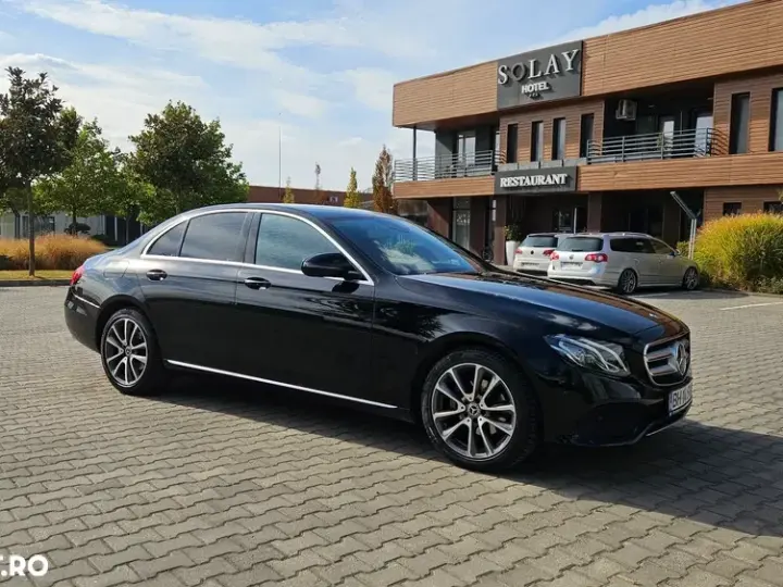 Mercedes-Benz E W213 220 d 9G-TRONIC Avantgarde