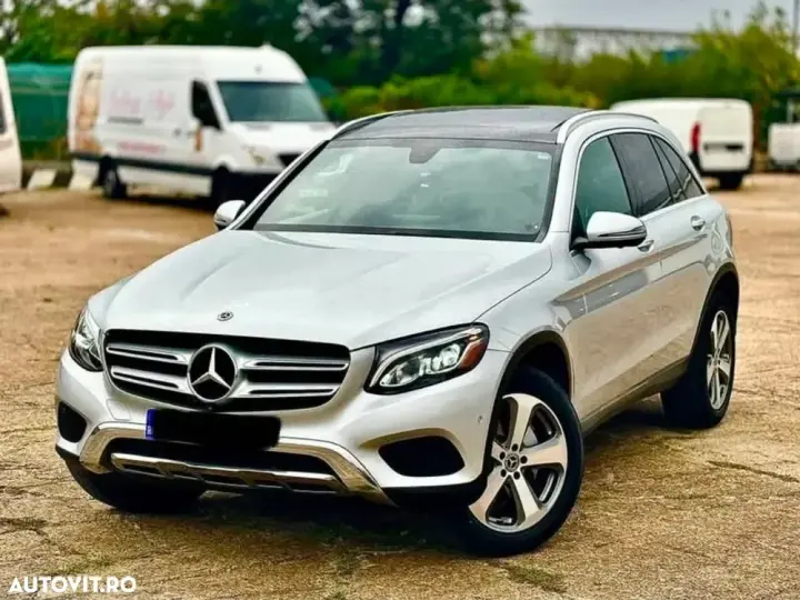 Mercedes-Benz GLC X253 300 4MATIC 9G-TRONIC