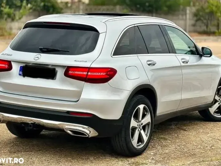 Mercedes-Benz GLC X253 300 4MATIC 9G-TRONIC