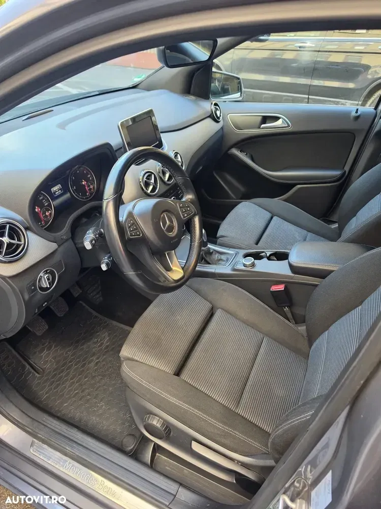Mercedes-Benz B 180 W246 — imagine 4