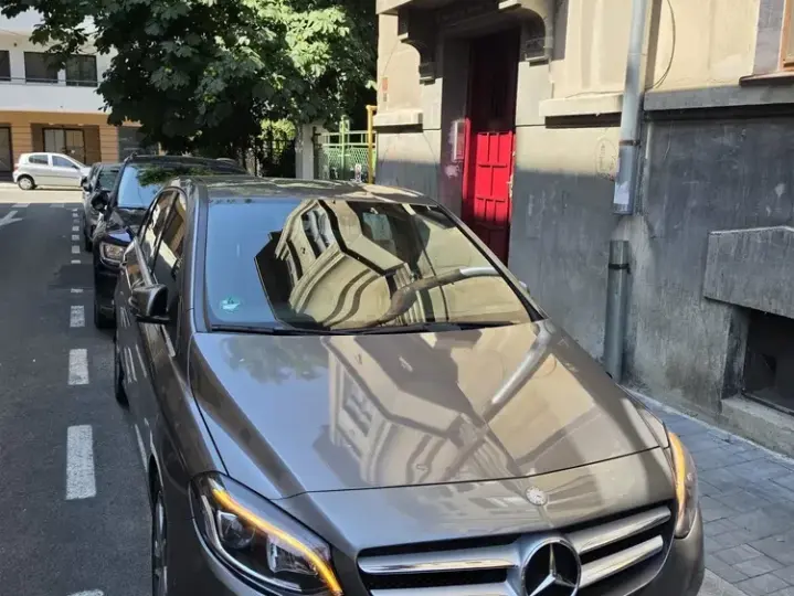 Mercedes-Benz B 180 W246