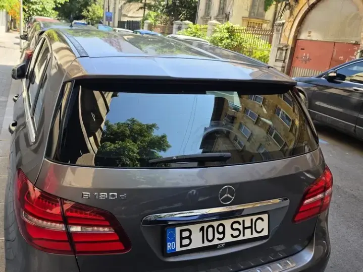 Mercedes-Benz B 180 W246