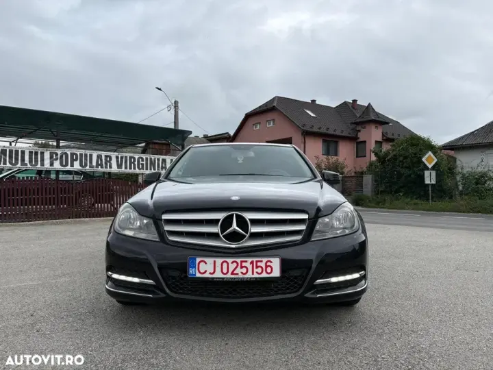 Mercedes-Benz C W204 180 7G-TRONIC Avantgarde Edition