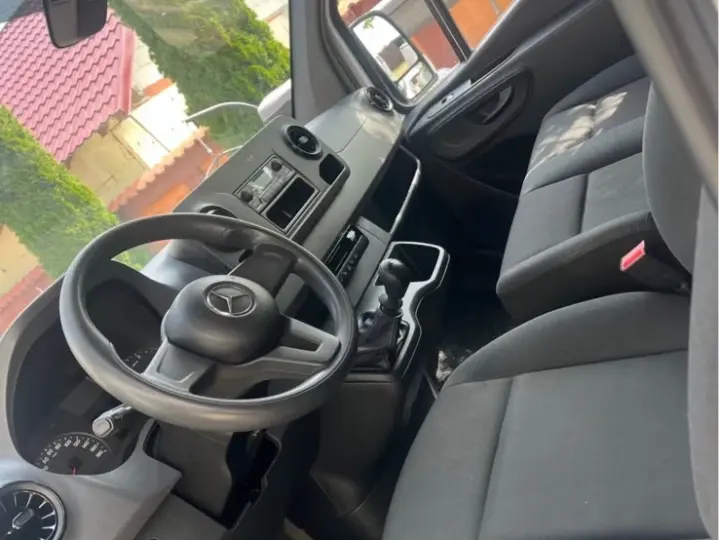 Mercedes-Benz Sprinter Sasiu Cabina Dubla RWD Standard