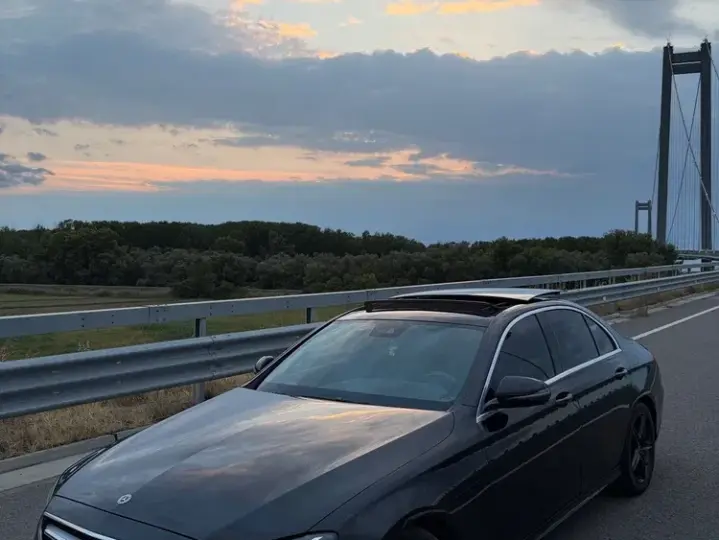 Mercedes-Benz E W213 220 d Aut.